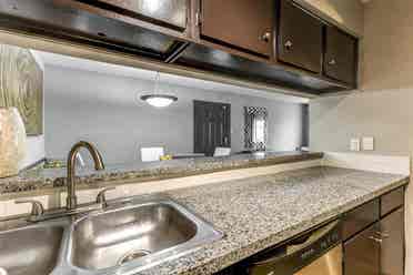 $ MOVE-IN SPECIAL!!!