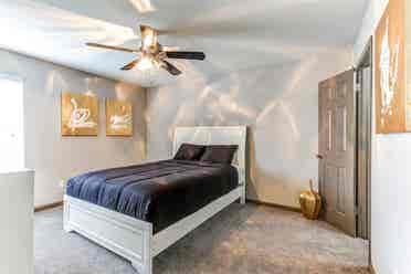 $ MOVE-IN SPECIAL!!!