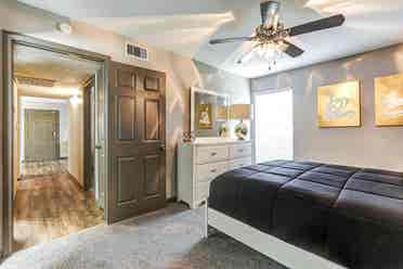 $ MOVE-IN SPECIAL!!!