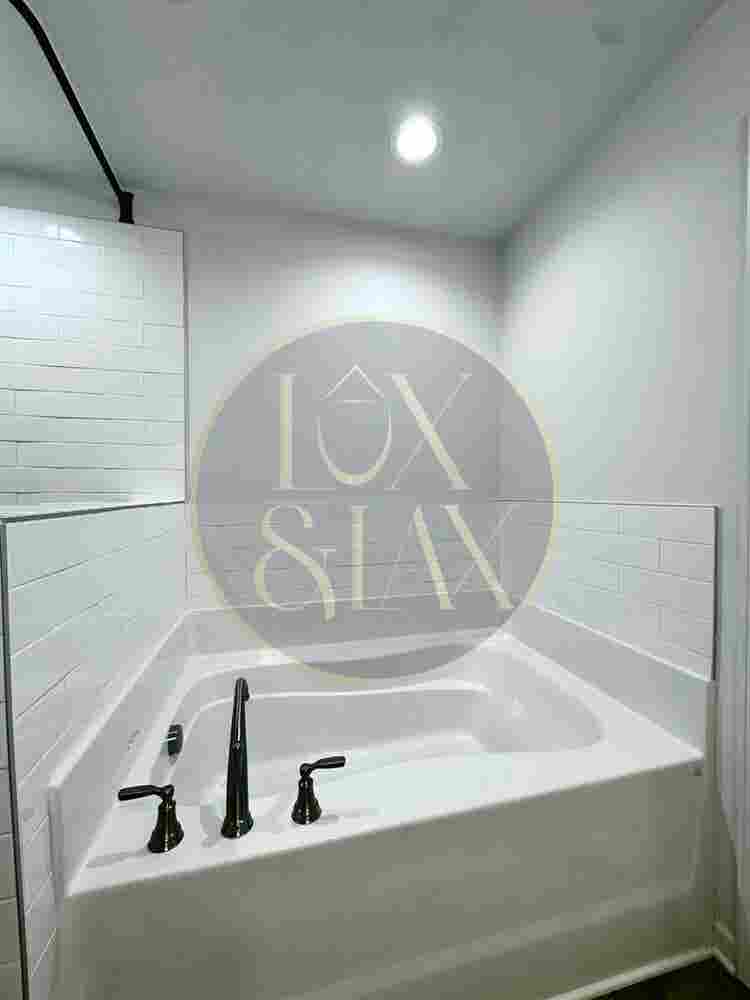 Uptown Charlotte, NC Room For Rent