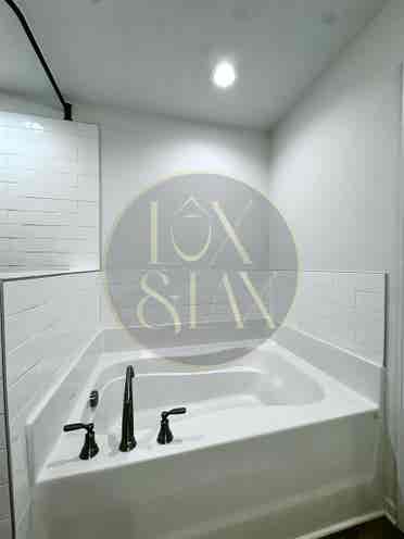 Uptown Charlotte, NC Room For Rent