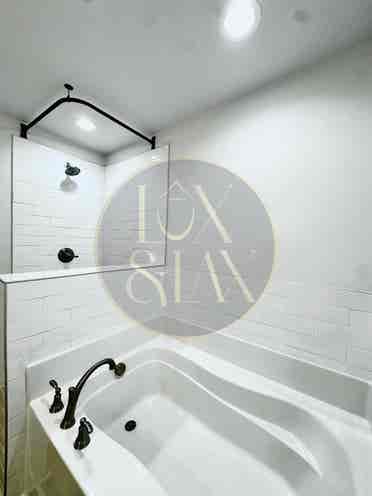 Uptown Charlotte, NC Room For Rent