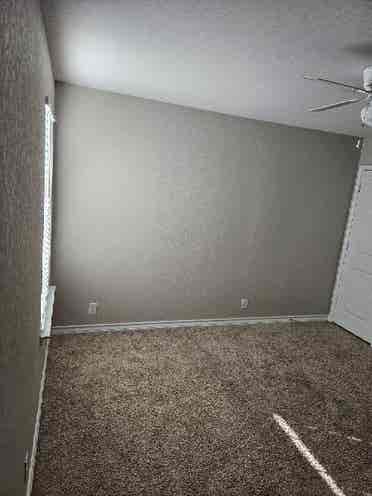 Room for rent- West San Antonio