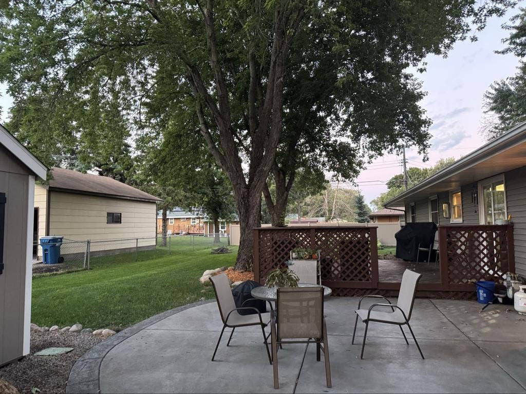 Basement Suite in Maple Grove