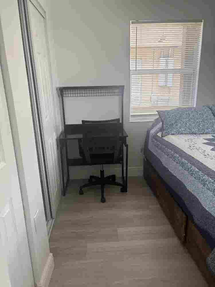 Cozy Big Room for rent