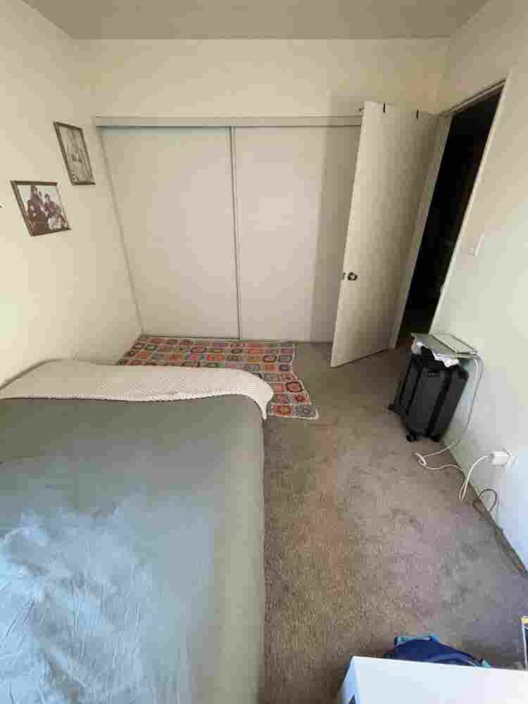 Private Room for Rent, 
East College