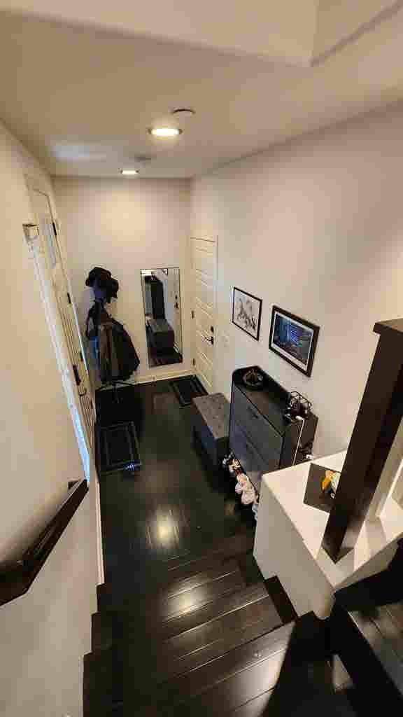 Private Room in a Townhouse