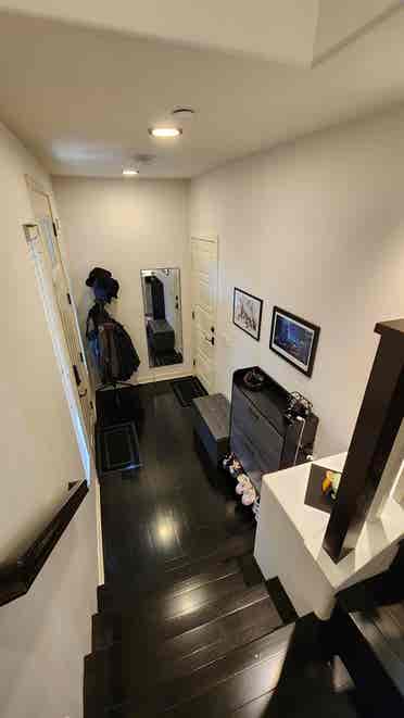 Private Room in a Townhouse