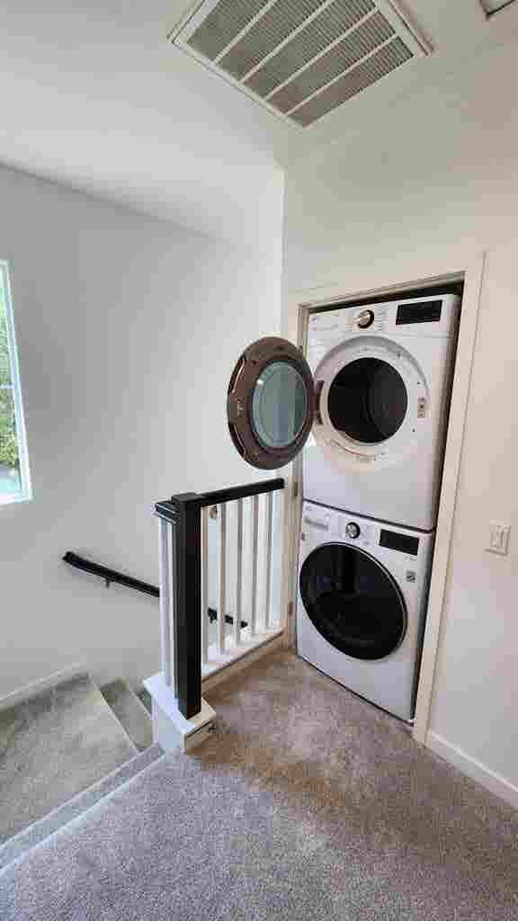 Private Room in a Townhouse