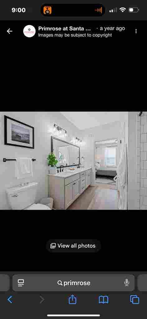 Nice room and bathroom with closet