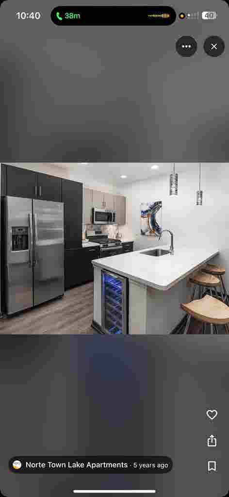 Roommate wanted move in Aug