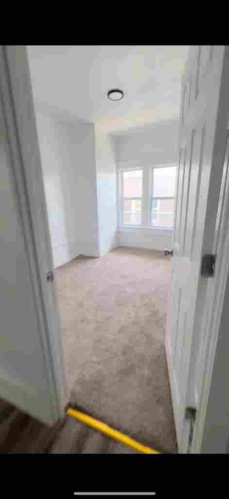 Rooms open! close to Shaker Square