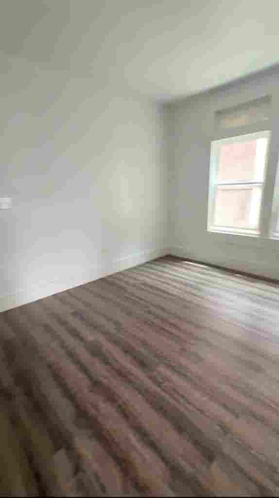 Rooms open! close to Shaker Square