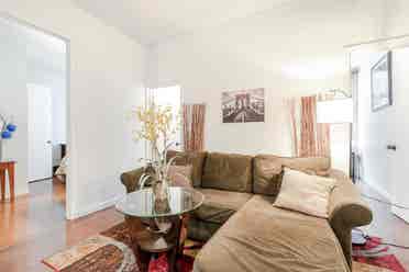 ✨Sunlit & Spacious Sublet Midtown✨