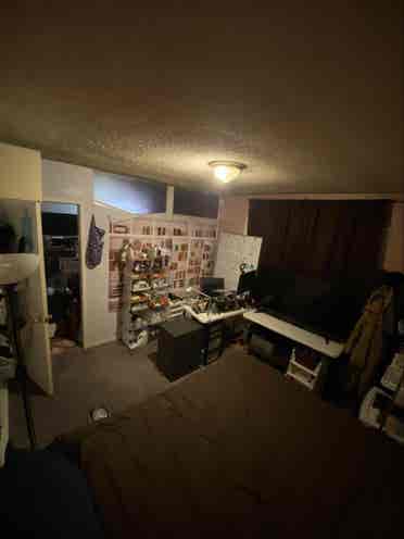 Room for rent. Will update pics