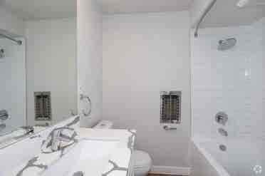 Private Bedroom + Bathr in 2BR