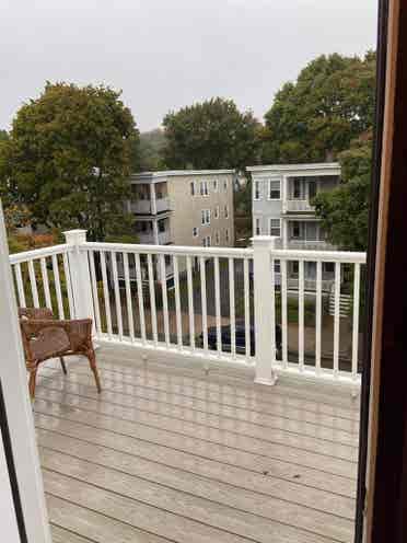 Only looking for 1 female roommate!