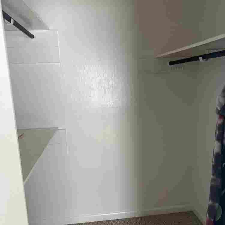 Roomates style housing