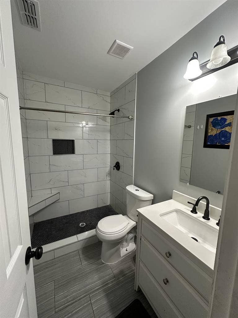 Spacious Furnished Room Near MARTA