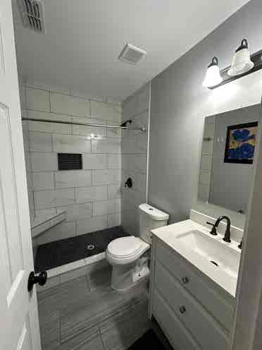 Spacious Furnished Room Near MARTA 