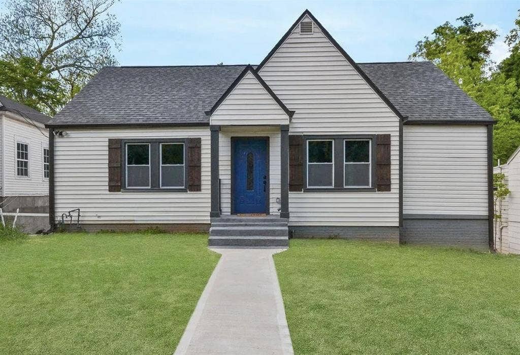 Spacious Furnished Room Near MARTA