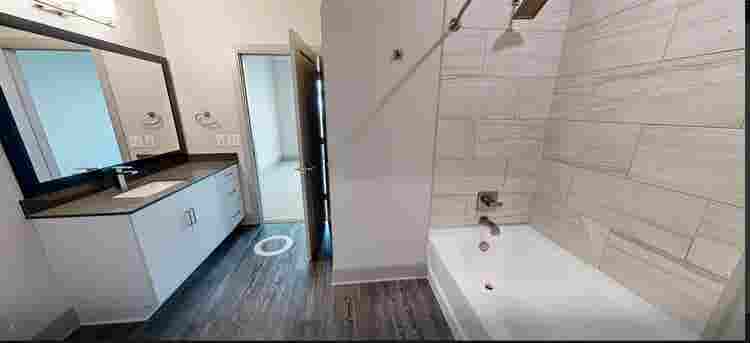 Looking for a roomate, Annapolis MD