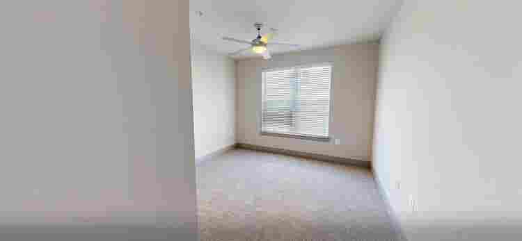 Looking for a roomate, Annapolis MD