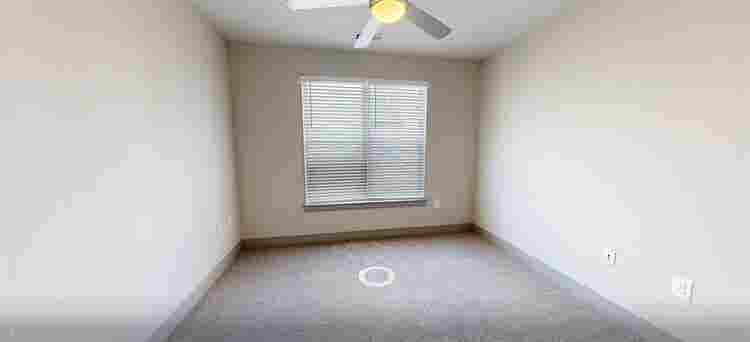 Looking for a roomate, Annapolis MD