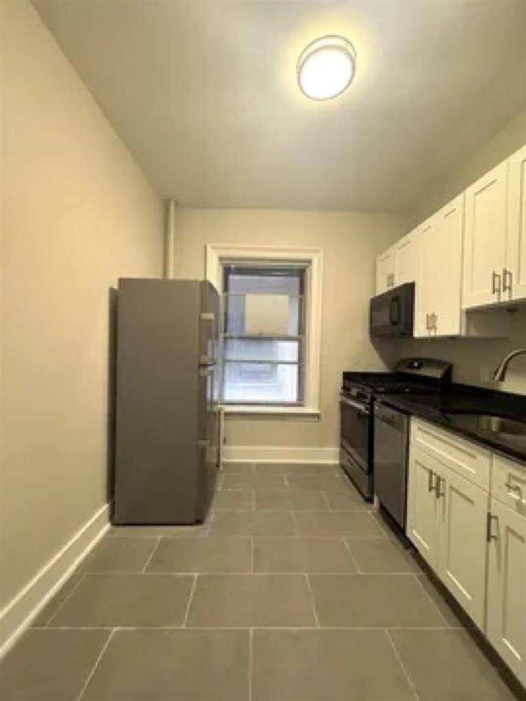 Modern Apartment For Rent