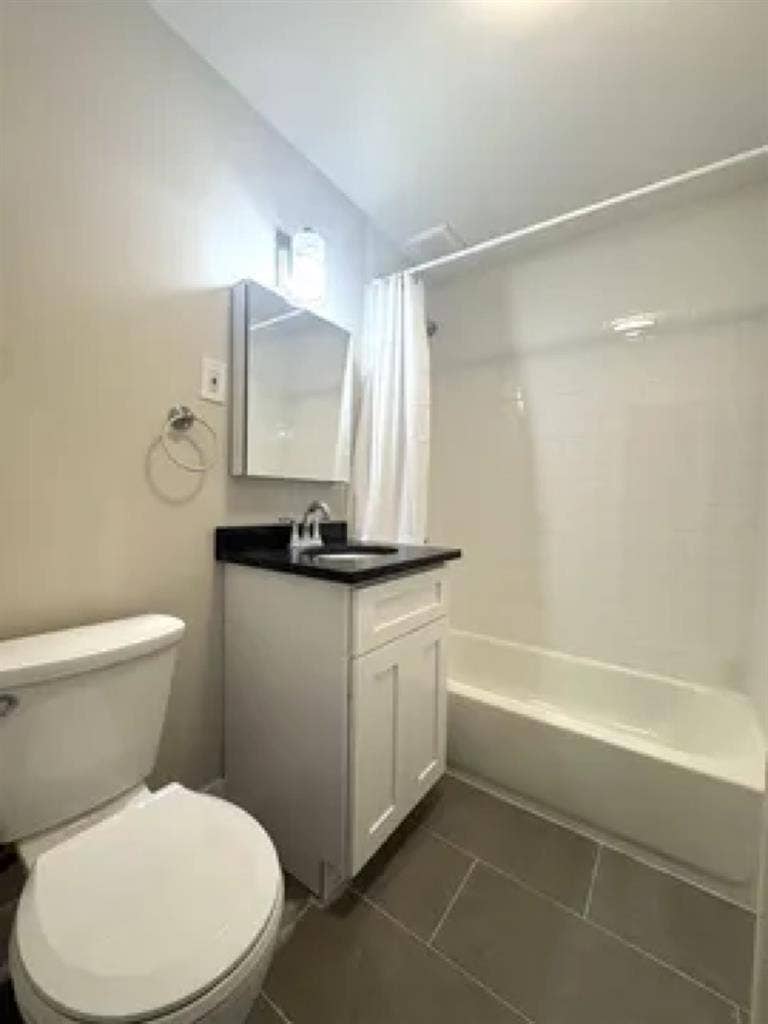 Newly Renovated One Bedroom