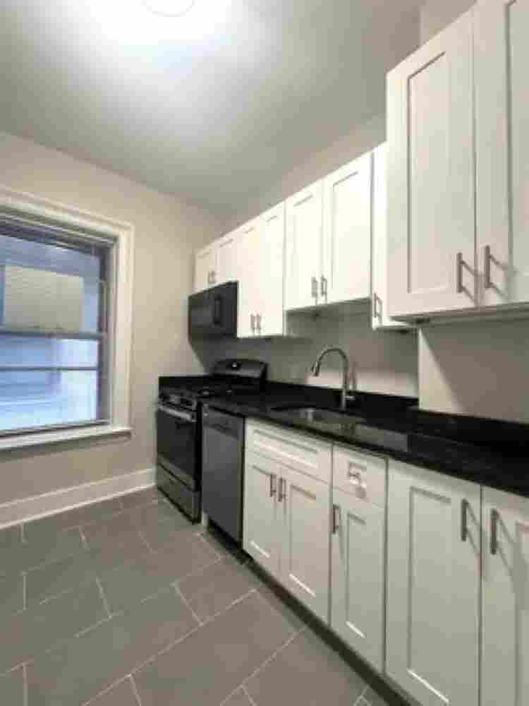 Newly Renovated One Bedroom
