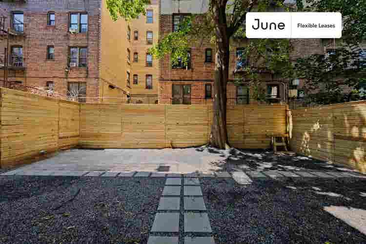 4 BR in New York City