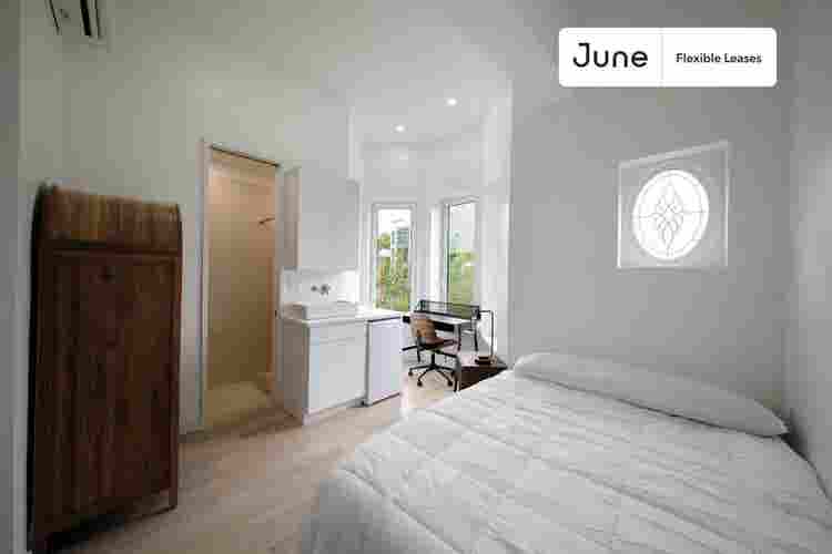 4 BR in New York City