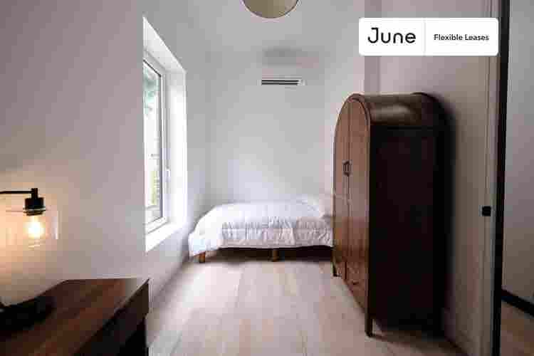 4 BR in New York City