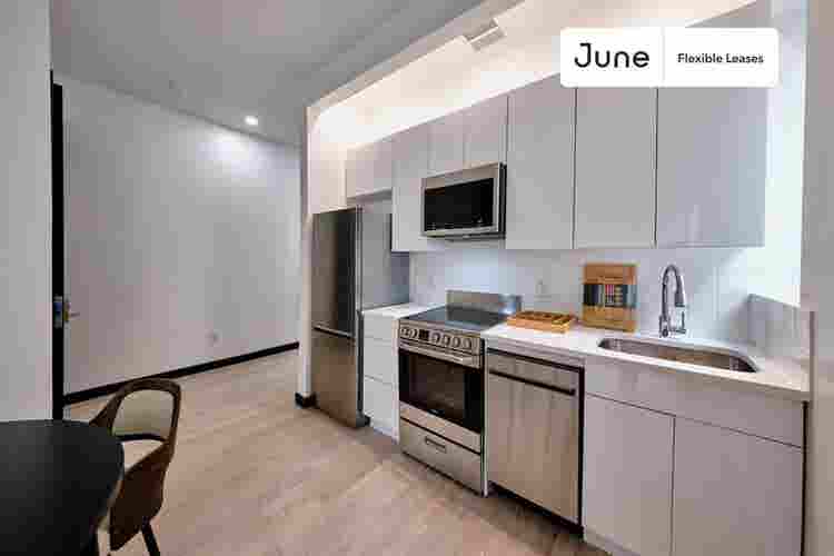 4 BR in New York City