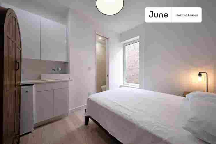 4 BR in New York City
