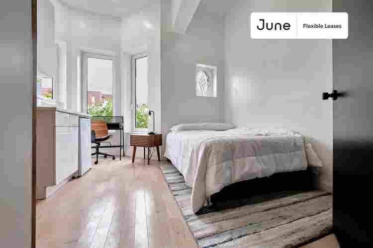 4 BR in New York City