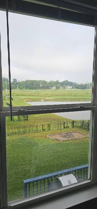 Room available in Greenwood.