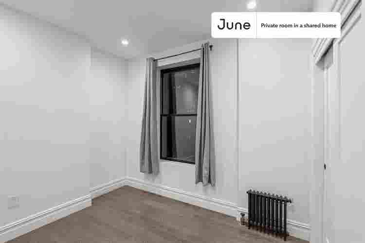 2 BR in New York City