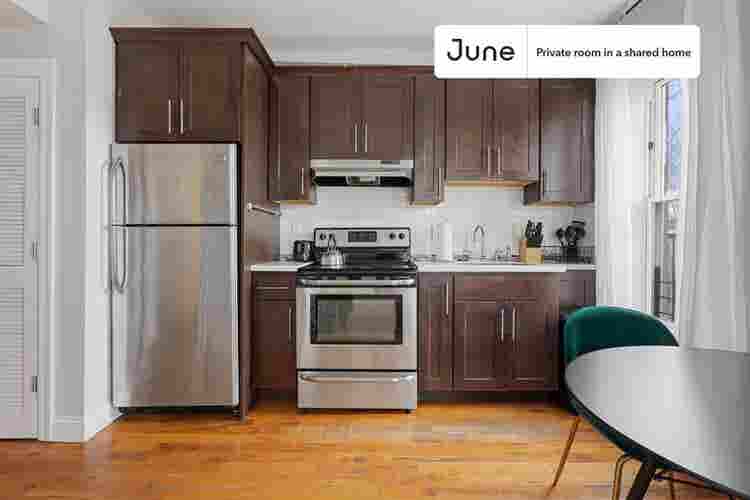 4 BR in New York City