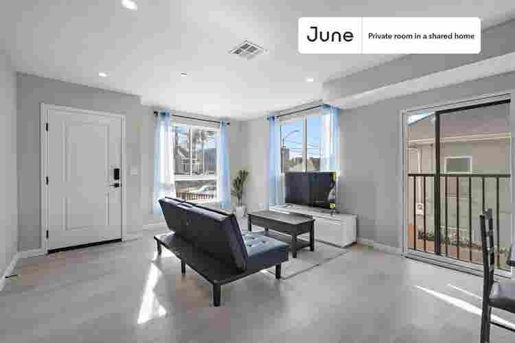 5 BR in Los Angeles