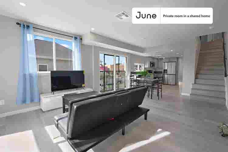 5 BR in Los Angeles