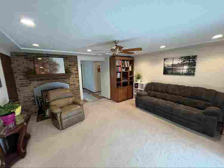 Room in Cute Home!