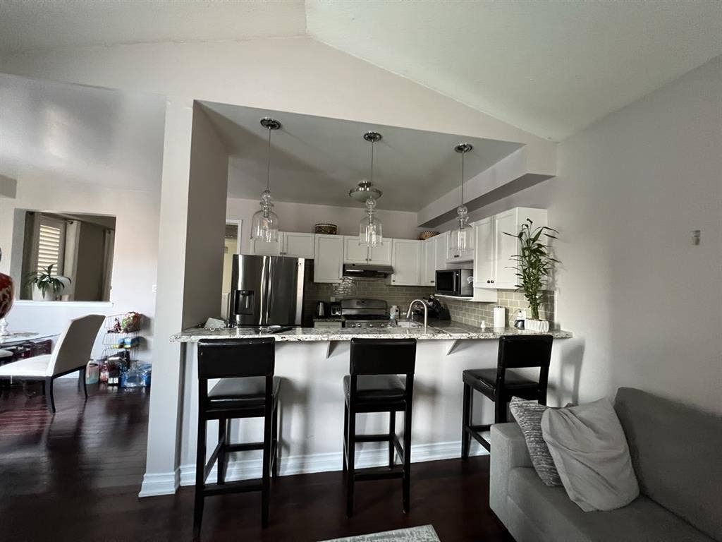 Room for Rent in Pickering