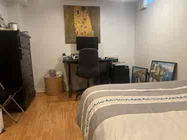 Room for Rent in Pickering

