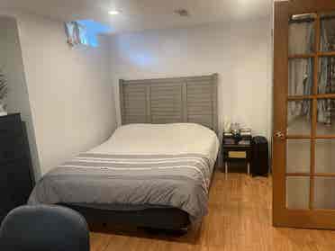 Room for Rent in Pickering
