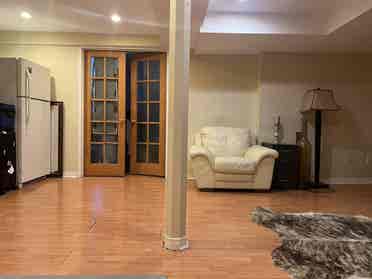 Room for Rent in Pickering
