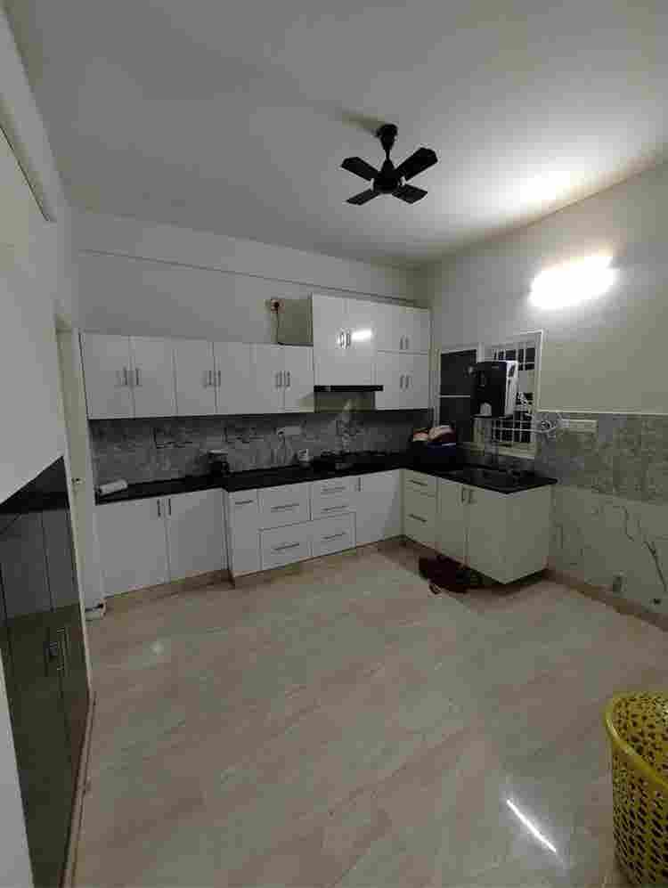 Looking for third tenant