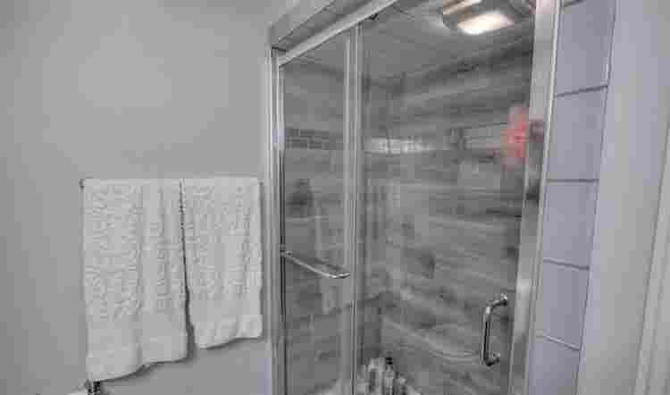 Fully Furnished Room / Private Bath