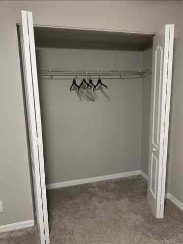 Pool View Room in Safe Townhouse